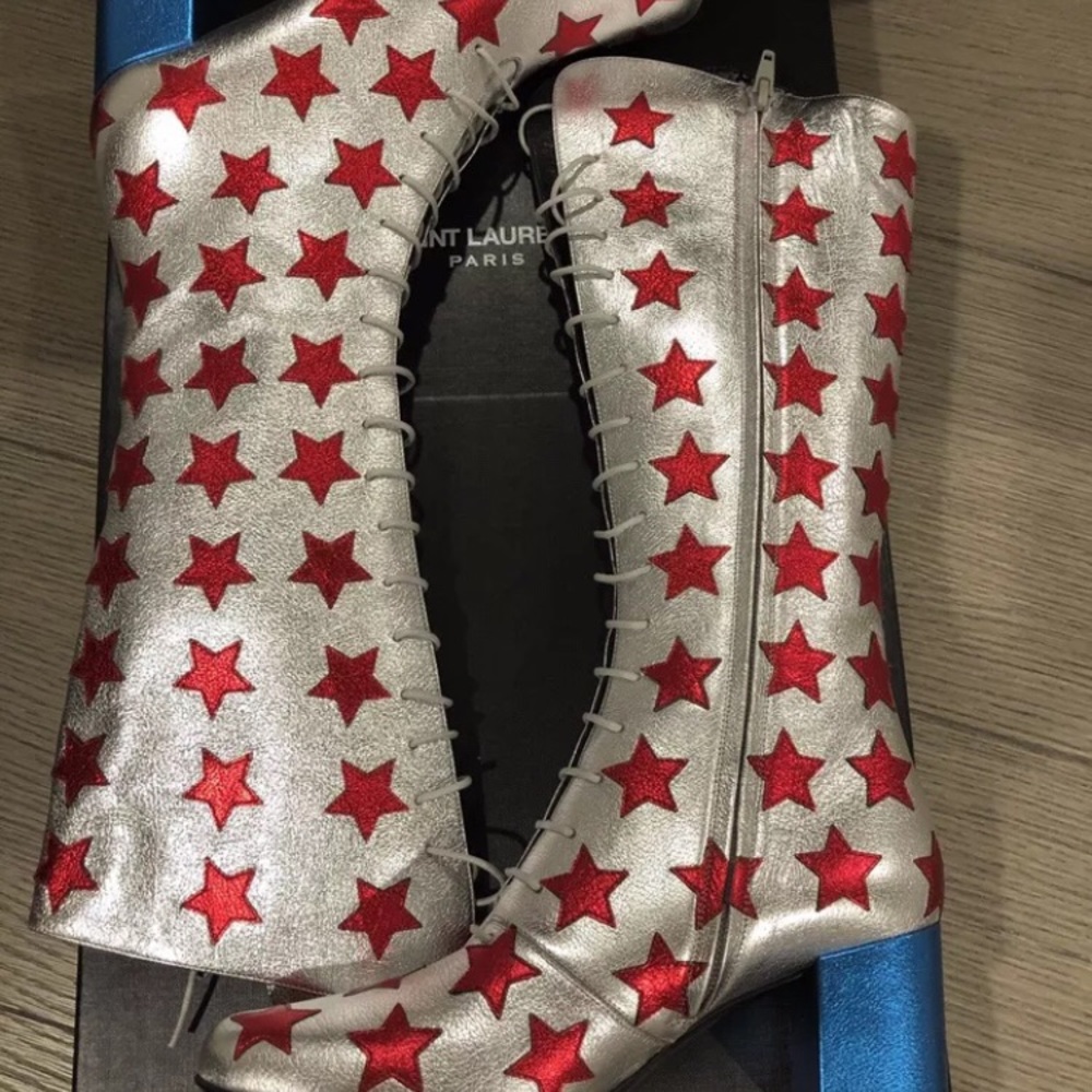 NIB Saint Laurent Babies 70 Lace Up Star Boots